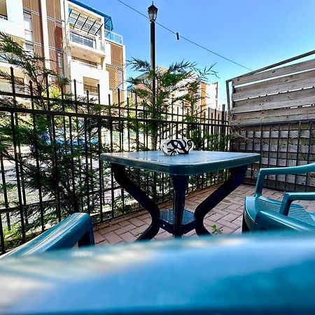 Sunny View Central - Menada Apartments Слънчев бряг Стая снимка