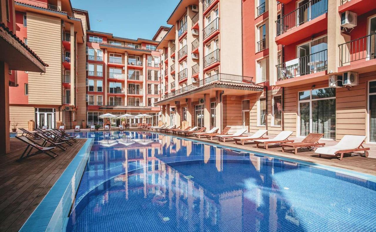 Sunny View Central - Menada Apartments Слънчев бряг Екстериор снимка